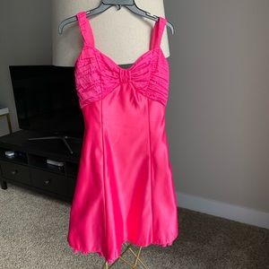 Jessica McClintock pink low back prom dress